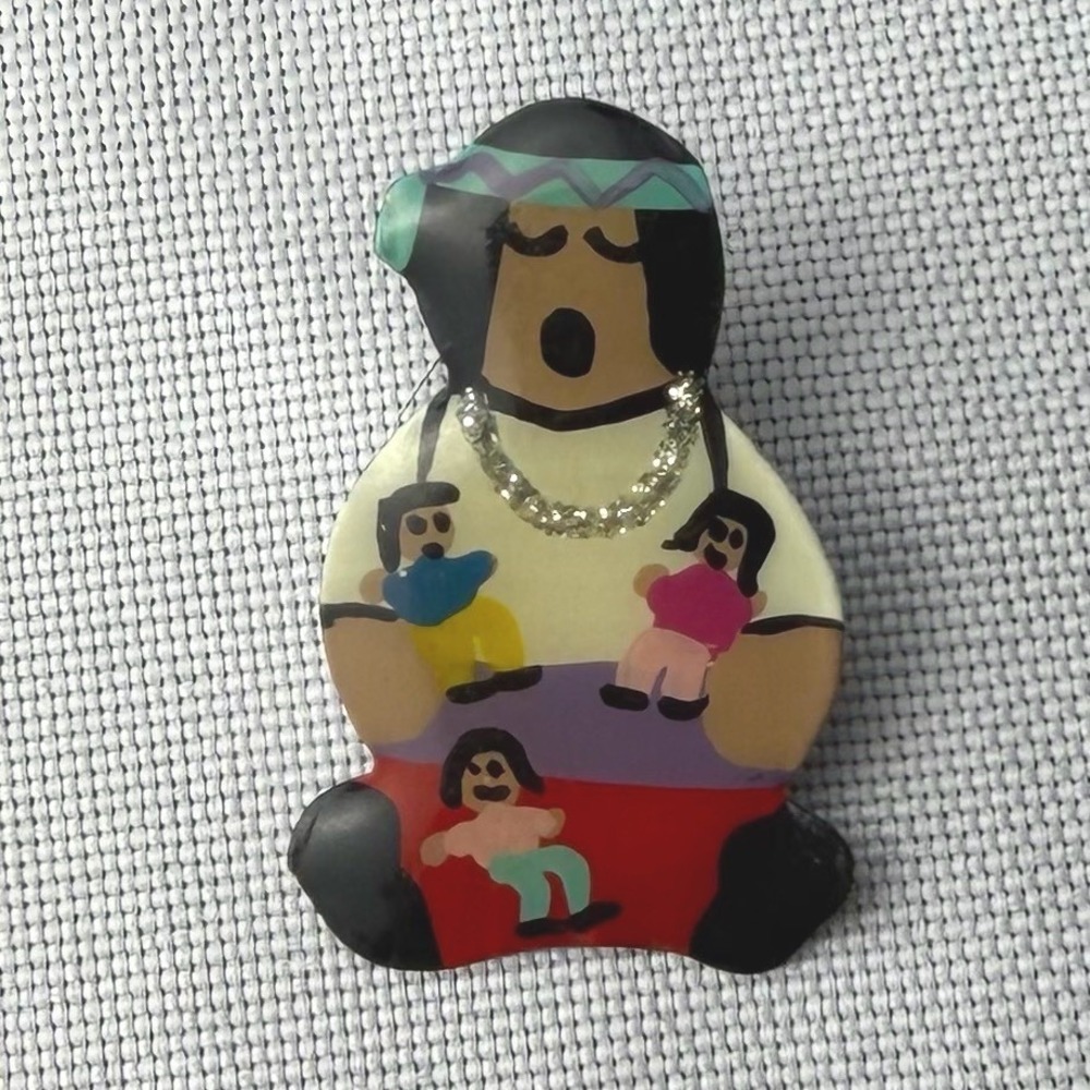 VTG Native American‎ Storyteller Figure Style Pin Enamel Metal Folk Art Cultural